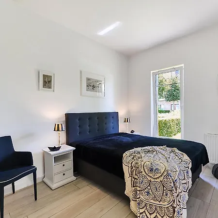 - Aquamarina Apartmán *